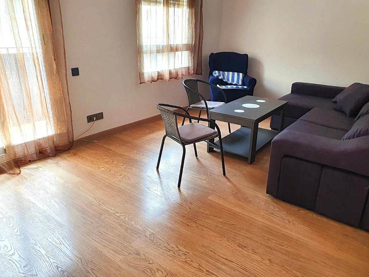 Newly Renovated Two Bedrooms Apartment In Villa Marina Benidorm Buitenkant foto