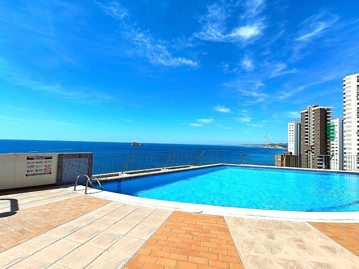 Newly Renovated Two Bedrooms Apartment In Villa Marina Benidorm Buitenkant foto