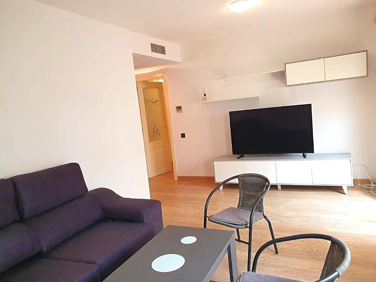 Newly Renovated Two Bedrooms Apartment In Villa Marina Benidorm Buitenkant foto