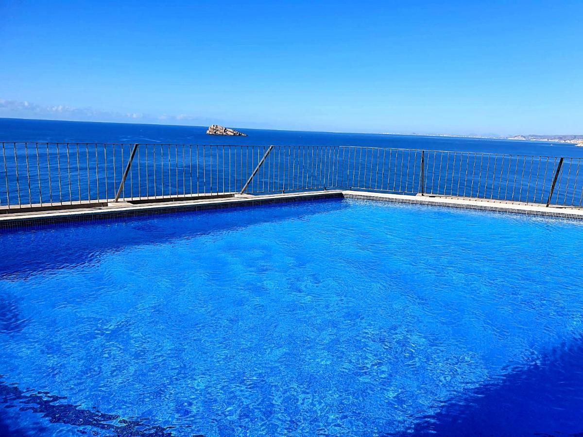 Newly Renovated Two Bedrooms Apartment In Villa Marina Benidorm Buitenkant foto